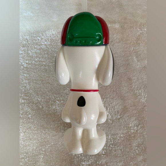 California’s Great America Snoopy Peanuts 2010 Souvenir Bottle - Picture 5 of 6